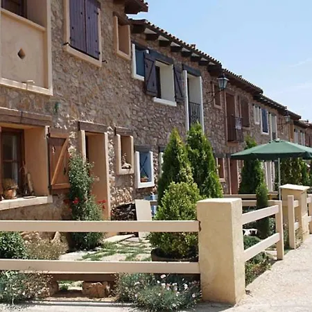 Casa Boracay בית כפרי